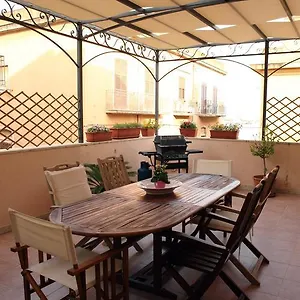 La Terrazza Sul Porto Bed and breakfast